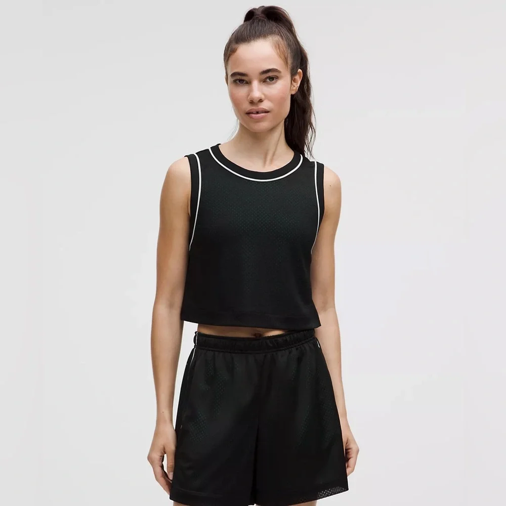 Lululemon reversible tank black and green NWT - Picture 2 of 9